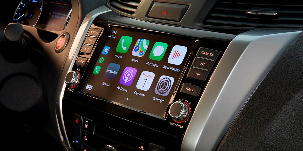 Nissan Frontier Interior2